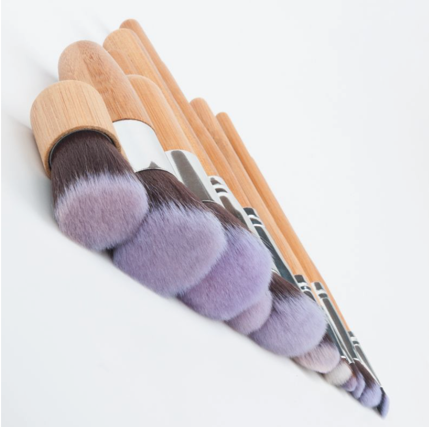 
                  
                    11 Piece Bamboo Makeup Brush Set
                  
                